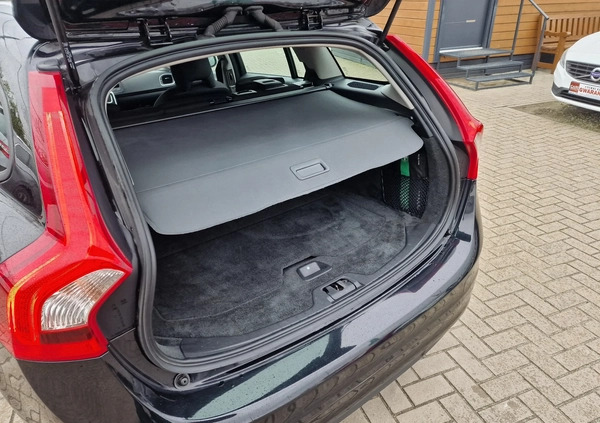 Volvo V60 cena 44900 przebieg: 207000, rok produkcji 2015 z Zduny małe 781